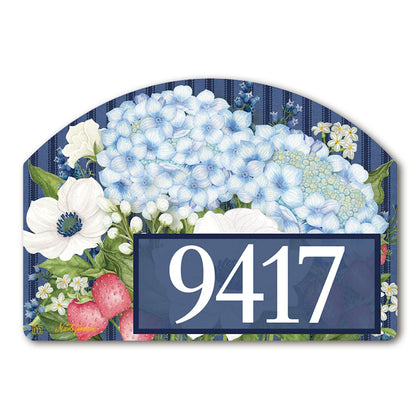 Strawberry Summer YardDesign® - 14 x 10 in